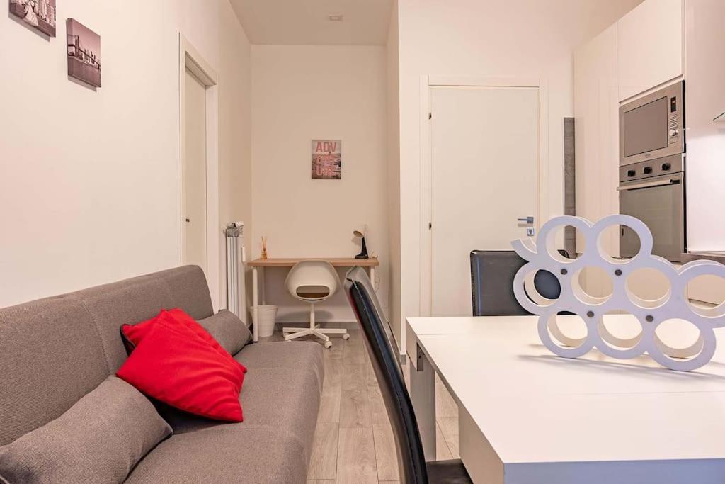Guest Planet Elegant Flat M2 Buenos Aires Loreto Milano Exterior foto